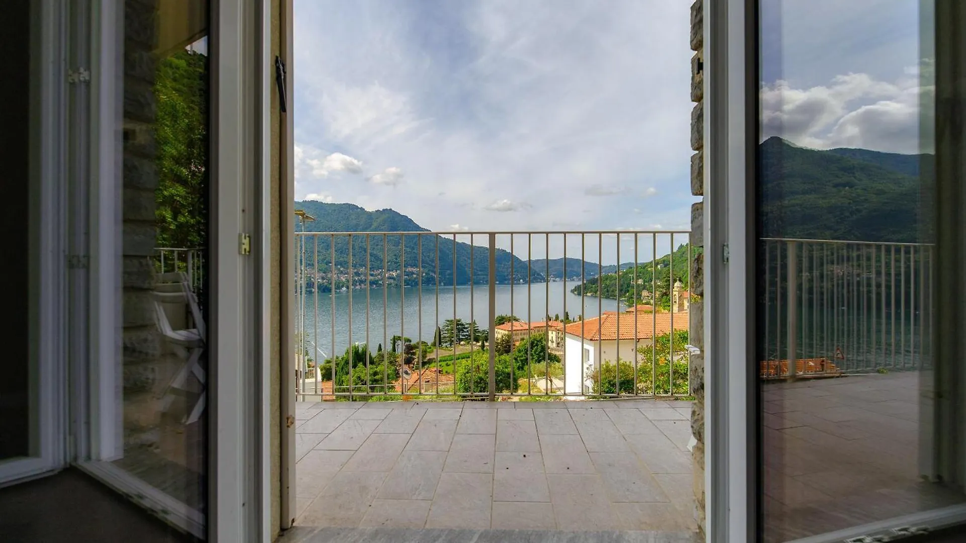 Como Lake Amazing View - Bymyhomeincomo Moltrasio