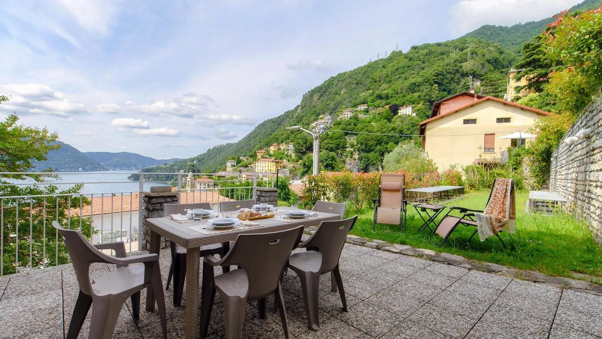 Como Lake Amazing View - Bymyhomeincomo Moltrasio 0*,