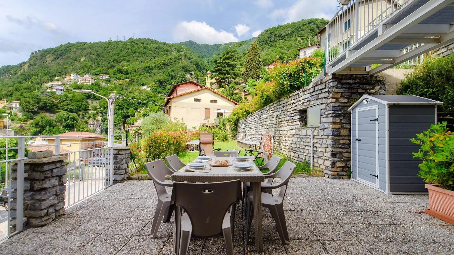 Como Lake Amazing View - Bymyhomeincomo Moltrasio Apartment